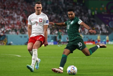 Trực tiếp Ả Rập Xê Út 0-1 Ba Lan: Đại diện châu Á nỗ lực ép sân!