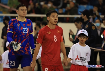 BTC vinh danh 1 cầu thủ Việt Nam sau trận thắng nhiều tranh cãi