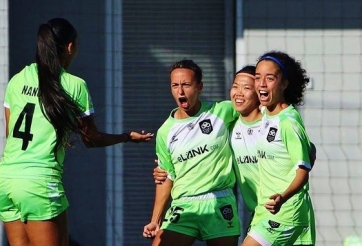 Vừa ghi bàn tại Lank FC, Huỳnh Như làm điều khiến CĐV 'phát cuồng'