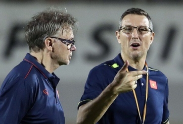 HLV người Pháp của U22 Việt Nam có thể không được đãi ngộ tại SEA Games