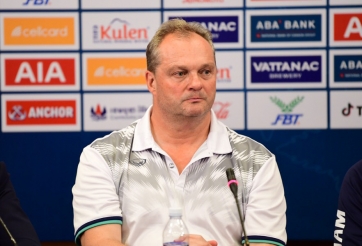 HLV Lào phát biểu bất ngờ dù để thua U22 Việt Nam