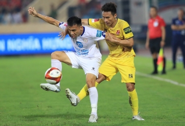 Đả bại Khánh Hòa, Hải Phòng trở lại cuộc đua vô địch