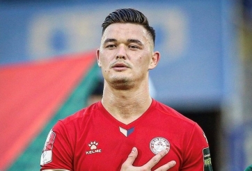 Rời Việt Nam, cầu thủ gốc Việt làm điều ý nghĩa tại châu Âu