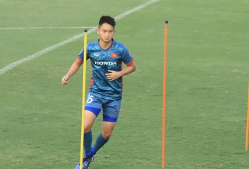 U23 Việt Nam chốt danh sách dự VL U23 châu Á: Bất ngờ cầu thủ Việt kiều