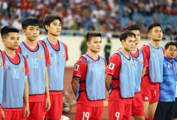 Chia tay HLV Troussier, bóng đá Việt Nam vẫn còn mối lo