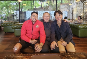 HLV Park Hang Seo 'gây sốt' cùng Jesse Lingard