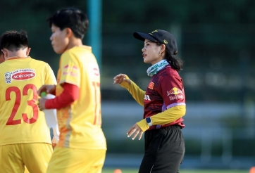 HLV nữ Việt Nam đầu tiên có bằng Pro dẫn dắt 'đại gia' mới nổi