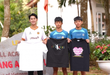 HAGL chiêu mộ cầu thủ lò đào tạo Park Hang Seo