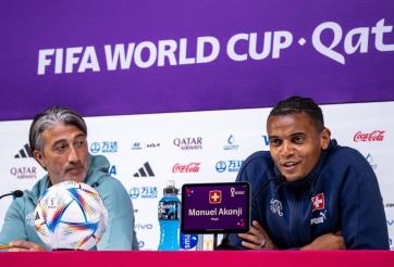 HLV Thụy Sĩ: ‘Chúng tôi chả cần phải kèm Ronaldo’