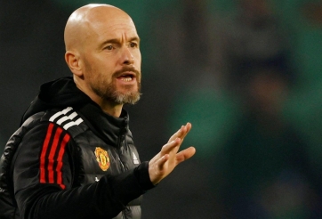 HLV Ten Hag tiết lộ về khả năng chiêu mộ Vua phá lưới World Cup của MU