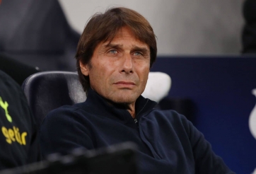Đang tại vị, HLV Conte vẫn chỉ trích thẳng mặt Tottenham
