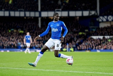 Arsenal nhắm mục tiêu đắt giá của Chelsea