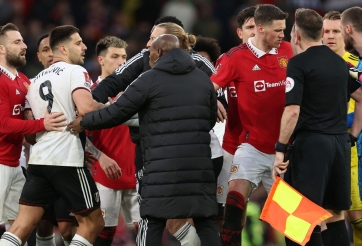 MU nhận cái kết cực đắng từ FA