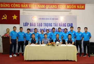 Giảng viên trình độ FIFA đào tạo nâng cao cho trọng tài Futsal Việt Nam