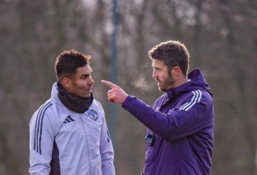 Chuyển nhượng MU 17/1: Quỷ đỏ đánh úp, lộ diện HLV mùa sau ?