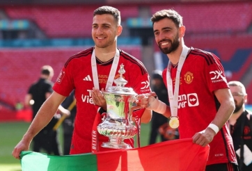 Chuyển nhượng MU 5/2: Real Madrid bị từ chối, MU mua 'siêu tiền vệ'