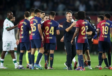 Barca có thể mất ngôi sao lớn trong tay vì vài triệu Bảng