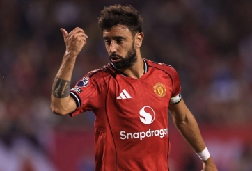Bruno Fernandes trước cơ hội xô đổ kỷ lục tồn tại 24 năm