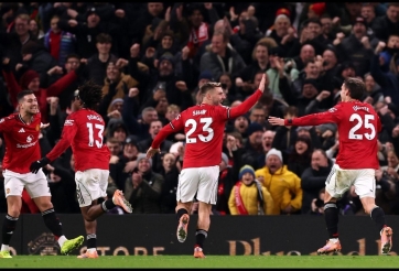 Chuyển nhượng MU 24/3: Chốt tương lai tiền vệ, dọn đường cho 12 tân binh