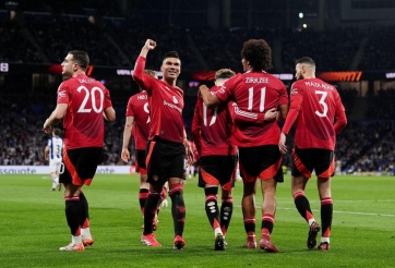 MU tính đổi nhà vua Champions League lấy 'quái vật tuyến giữa'