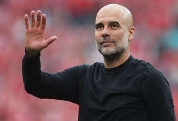 Pep Guardiola có động thái lạ trước trận gặp Arsenal