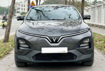 Mới lăn bánh hơn 3.000 km, chiếc VinFast VF 6 này được rao bán lại rẻ bất ngờ