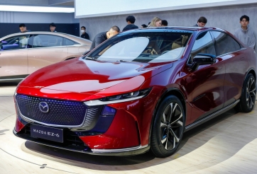 Thêm thông tin về mẫu sedan EZ-6, dự kiến ra mắt cuối năm nay để thay thế Mazda6