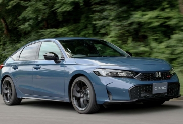 Honda CIvic RS được nâng cấp với hàng loạt cải tiến, dự kiến ra mắt vào tháng 9 tới