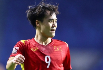 Tuyển thủ Việt Nam báo tin vui cho NHM sau khi dương tính covid-19