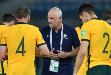 HLV đối thủ có hành động ‘dũng cảm’ trước cuộc chạm trán ĐT Việt Nam