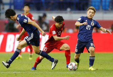 Nửa đội hình chính vắng mặt, 'ông lớn' Châu Á gặp khó