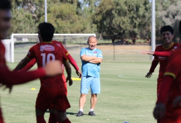 Đủ quân số thi đấu, thầy Park vẫn ‘đau đầu’ vì nhân sự