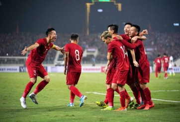 Đánh bại ĐT Trung Quốc, thầy trò HLV Park tạo nên ‘mưa kỷ lục’