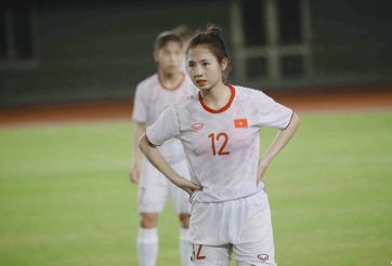 Sắc đẹp gây thương nhớ của 'bông hồng' ĐT nữ Việt Nam