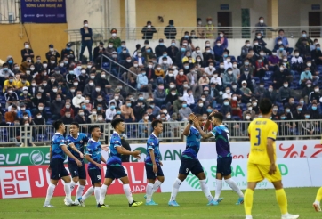 Lội ngược dòng cảm xúc, 'PSG Việt Nam' có được chiến thắng đầu tiên tại V-League