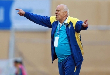 Tướng V-League lọt top 'HLV đặc biệt' trên thế giới