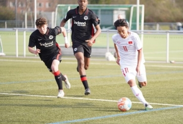 Đàn em Quang Hải, Công Phượng thắng lợi tưng bừng trước đội bóng nước Đức