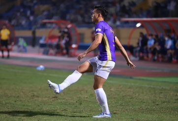 VIDEO: Sao Hà Nội tạo nên siêu phẩm xa hơn cả bàn thắng đẹp nhất EURO 2020