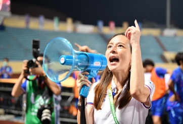 Nguy cơ bị loại sớm, Madam Pang gửi 'tối hậu thư' cho U23 Thái Lan