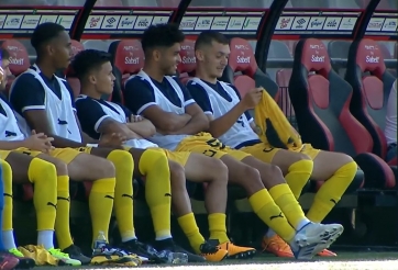 NÓNG: Sau trận thua 0-4, Quang Hải sẽ được đá chính tại Pau FC