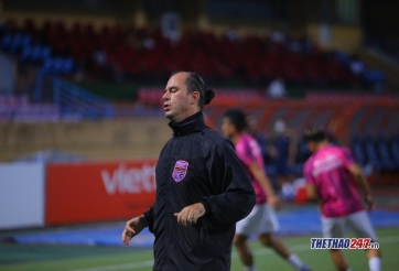 VIDEO: Lão tướng 41 tuổi trở lại sân chơi V-League sau 3 năm giải nghệ