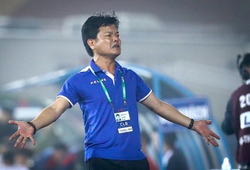 CĐV Nam Định gây sức ép lớn, đòi sa thải HLV Văn Sỹ