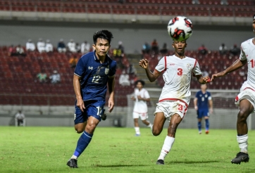 VIDEO: U20 Thái Lan thua bạc nhược, CĐV ngán ngẩm