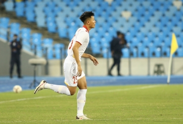 Tuyển thủ U23 Việt Nam khóc nức nở trong ngày HLV Park 'xem giò'