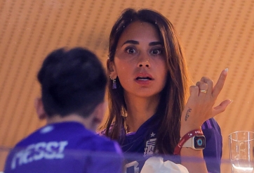 Vợ Messi mắng té tát 'fan CR7' tại World Cup 2022