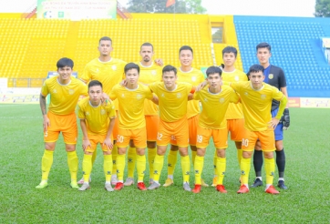 Nam Định tại V-League 2022: 'Tạm biệt' cuộc đua trụ hạng