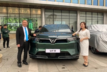 Lô 27 mẫu SUV cỡ lớn hạng sang VinFast VF9 đầu tiên có gì đặc biệt?