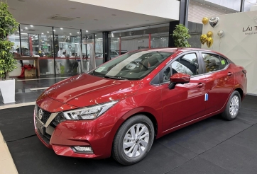 Nissan “xả kho” xe đời 2022, cao nhất lên tới 120 triệu đồng