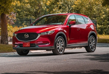 Mazda CX-5 ưu đãi lớn bất ngờ, giá rẻ hơn cả Toyota Corolla Cross