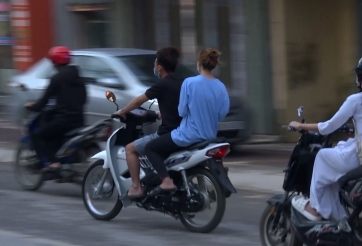 Đề nghị phụ huynh không cho con sử dụng xe máy khi chưa đủ tuổi, chưa có bằng lái